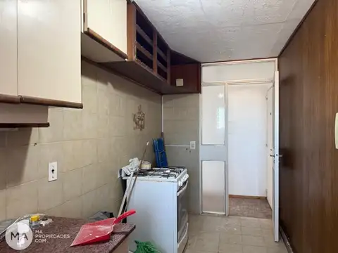 Departamento 5 ambientes con 1 baño