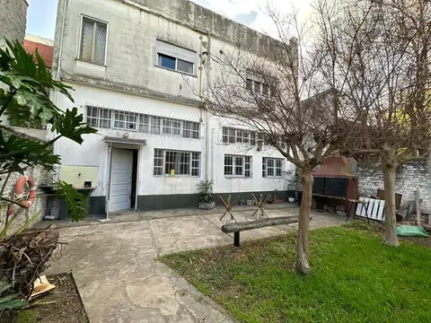 VENTA DE CASA 4 AMB PILETA PARQUE VILLA BALLESTER