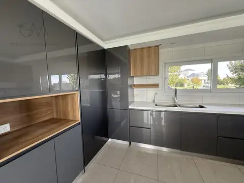 Casa en Alquiler A Estrenar