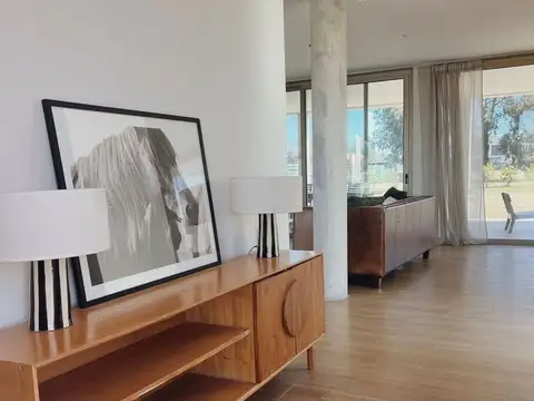 ALQUILER GRAN CASA 5 EN BARRIO AZZURRA