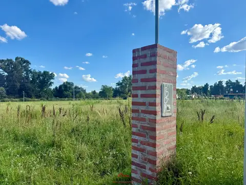 Venta · Lote con pilar de luz · 1500 m2 · Parque Robles