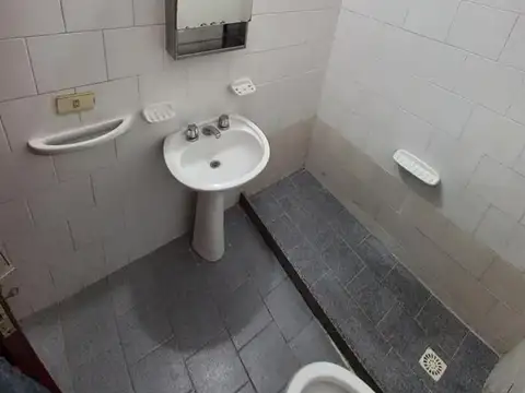 SE VENDE DEPARTAMENTO 1 DORM FRENTE PATIO OLMOS