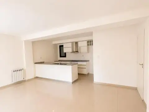 Departamento en Alquiler con 2 cocheras