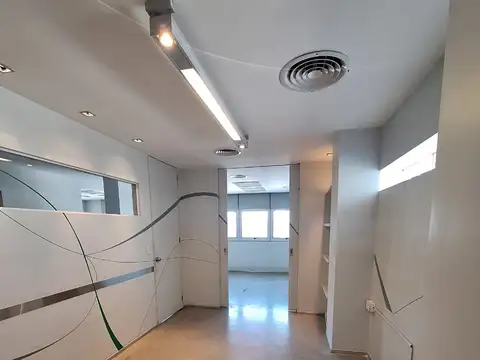 Excelente Oficina 140 m²  PISO 10 C. PELLEGRINI 738