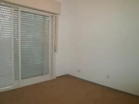 Depto Tipo Casa en Alquiler de 2 dormitorios