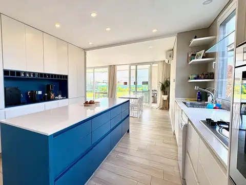 Venta | Casa 4 dormitorios con pileta lote interno | Ceibos, Puertos