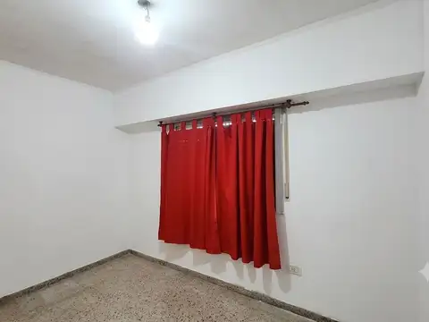 Depto Tipo Casa en Alquiler de 2 dormitorios