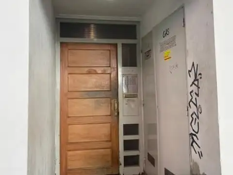 6 E/ 44 Y