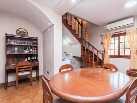 Casa en Venta en Adrogue, USD 130.000