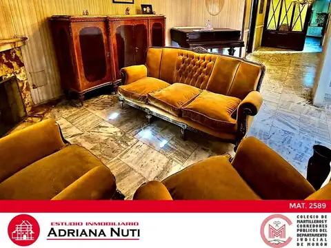 Casa en Venta con 1 cochera