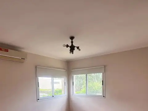 Casa en Venta en La cañada de Pilar, USD 160.000