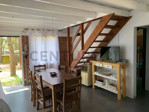 Casa 3 ambientes con 2 baños