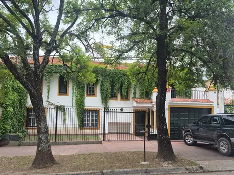 Hermosa casa apta crédito hipotecario en b° tres cerritos