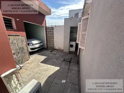 VENTA DE CASA EN ITUZAINGO DE 4 AMBIENTES - APTO CREDITO