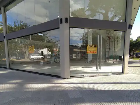 ALQUILER LOCAL TUCUMAN Y ANDRADE SAN BERNARDO