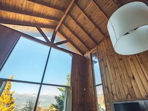 Casa 6 ambientes con 3 baños