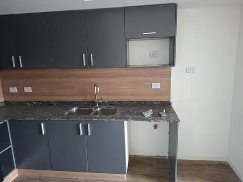 Departamento 3 ambientes con 2 baños