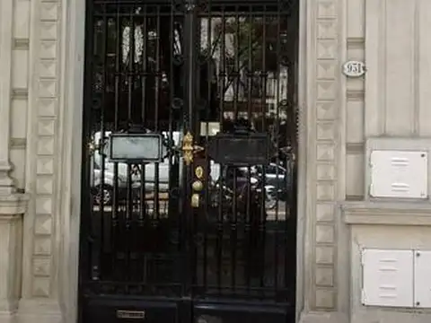 Avenida Santa Fe 900