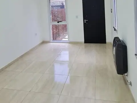 Dúplex en venta - 2 Dormitorios 2 Baños - City Bell