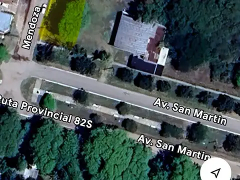 Se vende Lote en Ochava Avenida principal