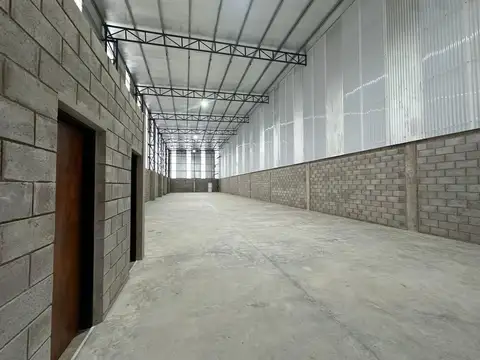 Galpon en Alquiler en Guernica, $ 2.000.000