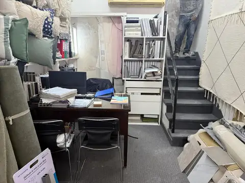 Local en Venta 50 años