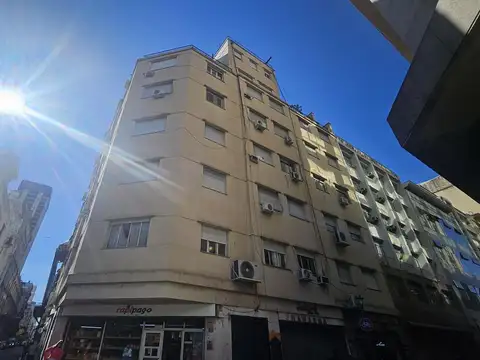 Venta Departamento de 4 ambientes en Monserrat