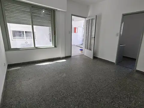 Depto Tipo Casa en Alquiler de 1 dormitorio