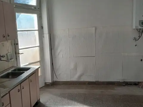 Departamento en Venta en Monte Castro, USD 150.000