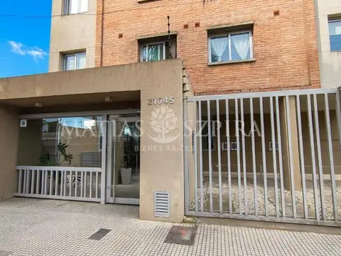 Belgrano  al 21600