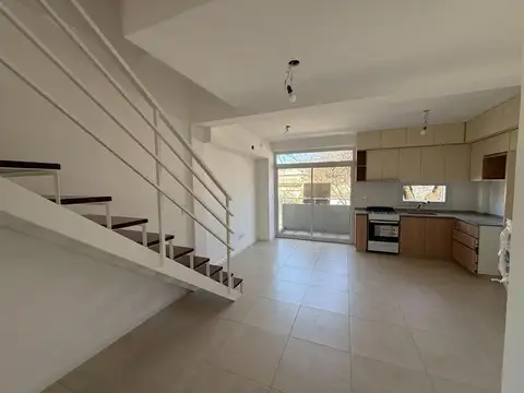 Emilio Lamarca 1475 , Piso 1