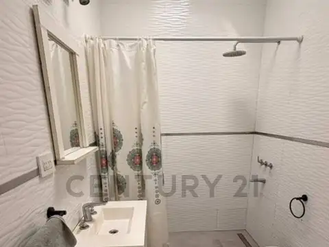CASA EN VENTA GONNET
