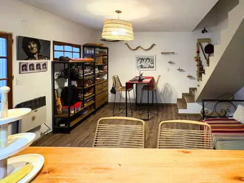 Depto Tipo Casa en Venta 20 años