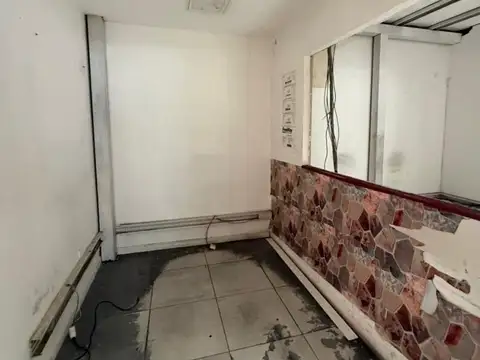 Av Montes de Oca 1100