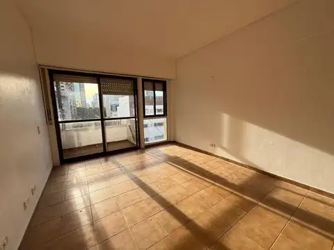 Alquiler departamento 4 ambientes en la Plata con Cochera