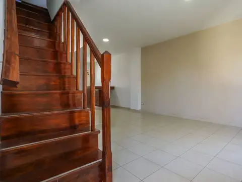 Depto Tipo Casa en Venta en San Justo, USD 69.500