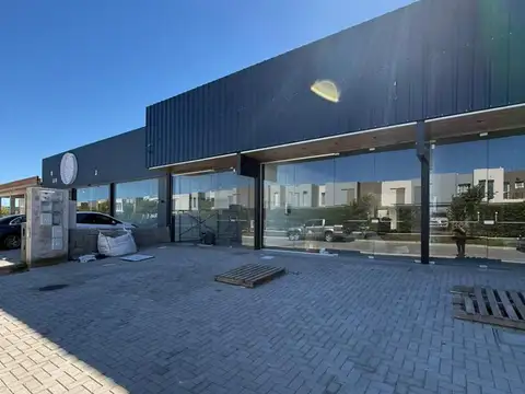 Local en Venta y alquiler  Docta Boulevard