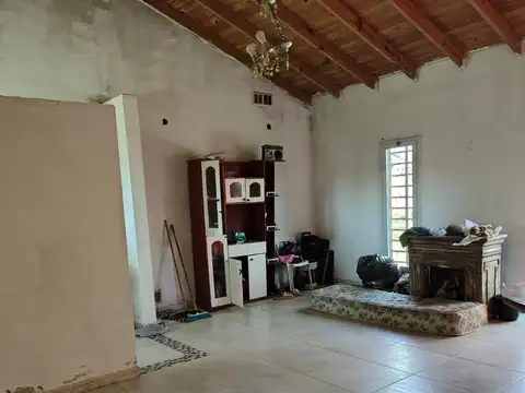 CASA EN VENTA EN ALEJANDRO KORN
