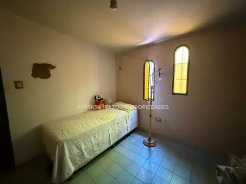 Depto Tipo Casa en Venta 50 años