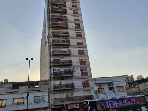 3 DORMITORIOS- 80 M2.-