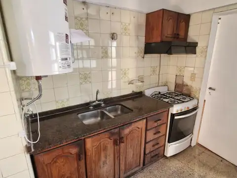 Departamento 4 ambientes con 2 baños