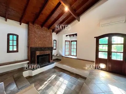 Casa en Alquiler de 3 dormitorios