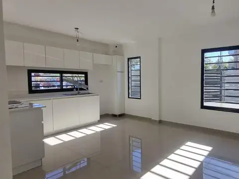 Depto Tipo Casa en Venta de 3 dormitorios