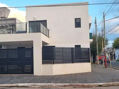 General Juan José Valle 500