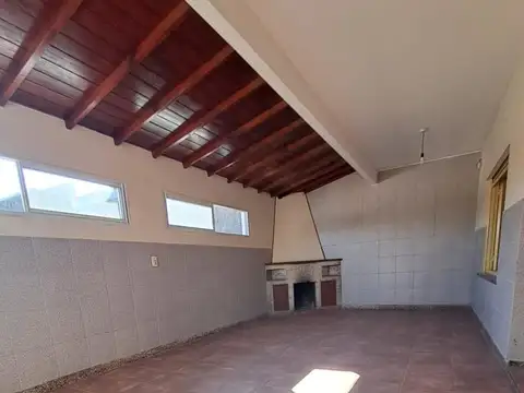 Casa en Alquiler en San Miguel, $ 820.000