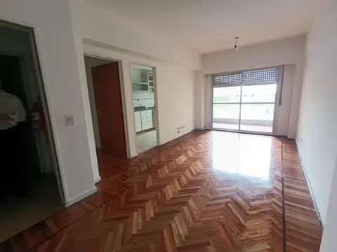 Departamento semipiso contrafrente en Charita