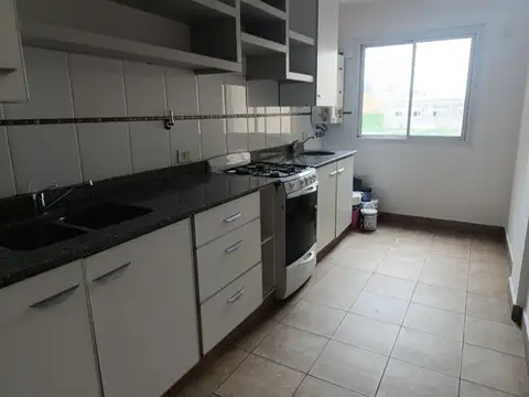 Departamento semipiso contrafrente en Charita