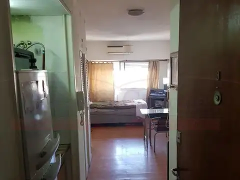 Leandro N. Alem 185 , Piso 10