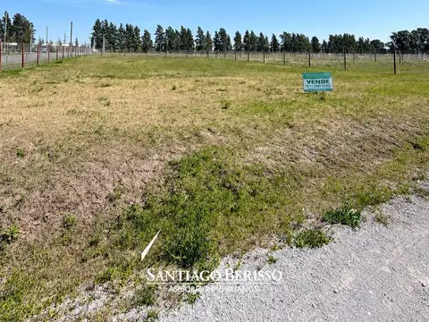 TERRENO EN BARRIO LAS PRADERAS 2 - LOS CARDALES