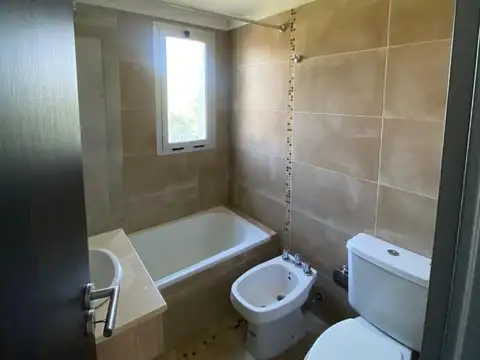 Departamento 2 ambientes en Ituzaingo sur